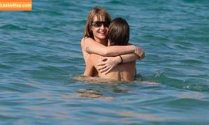 Victoria De Angelis фото #0990