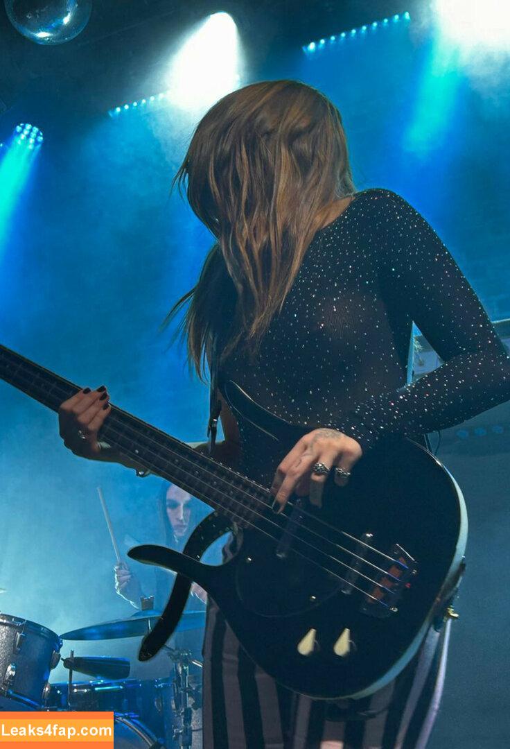 Victoria De Angelis / Maneskin bassist / vicdeangelis слитое фото фото #1084