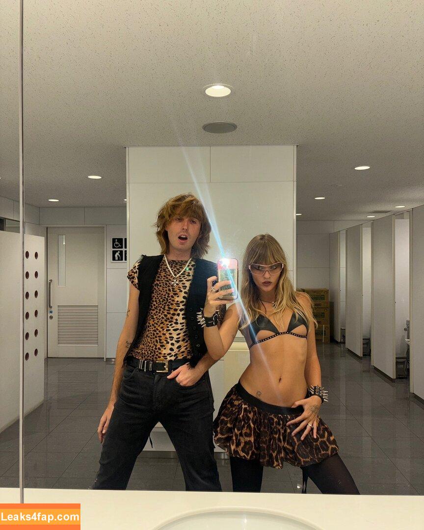 Victoria De Angelis / Maneskin bassist / vicdeangelis leaked photo photo #1101