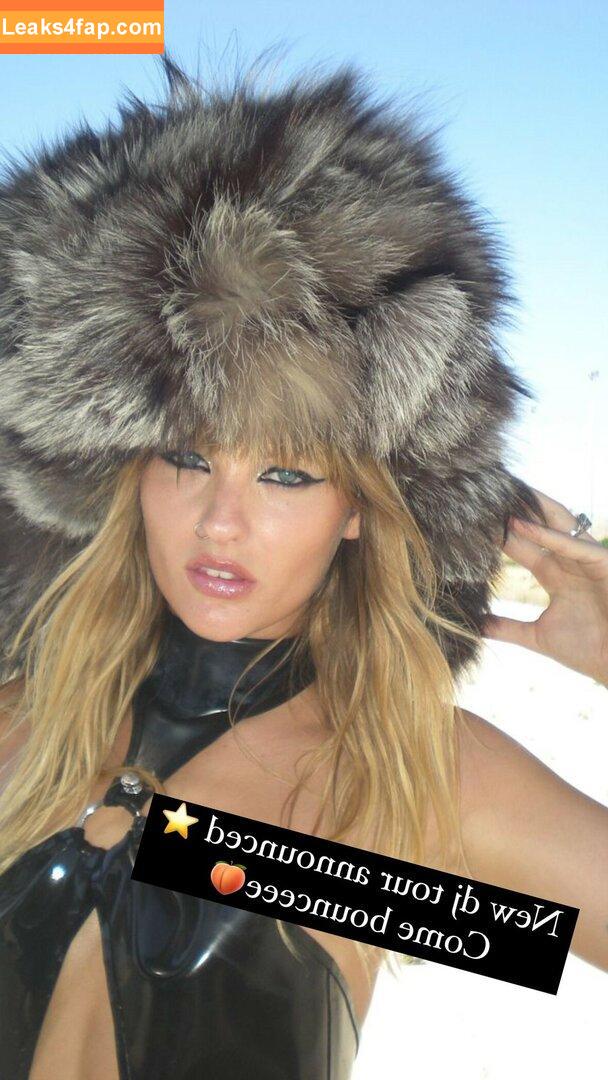 Victoria De Angelis / Maneskin bassist / vicdeangelis слитое фото фото #1129