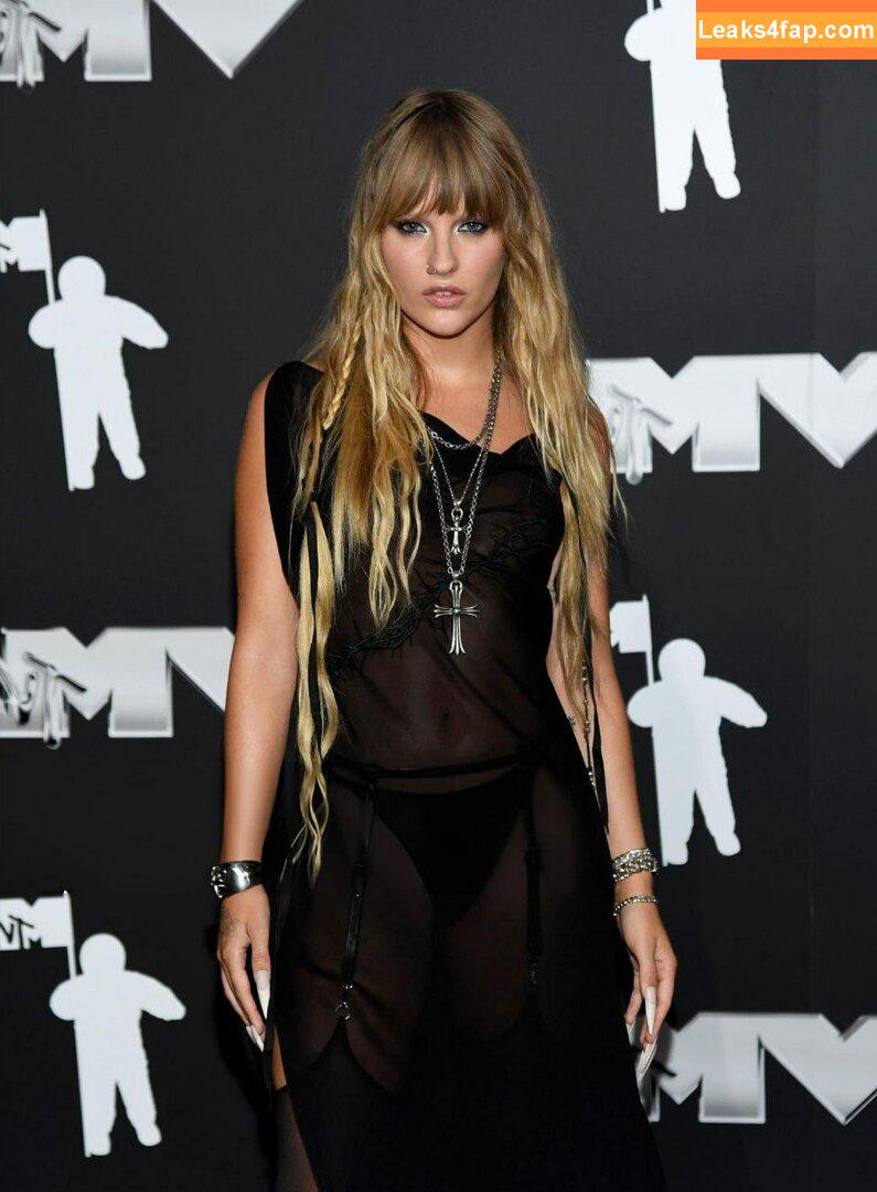 Victoria De Angelis / Maneskin bassist / vicdeangelis слитое фото фото #1140