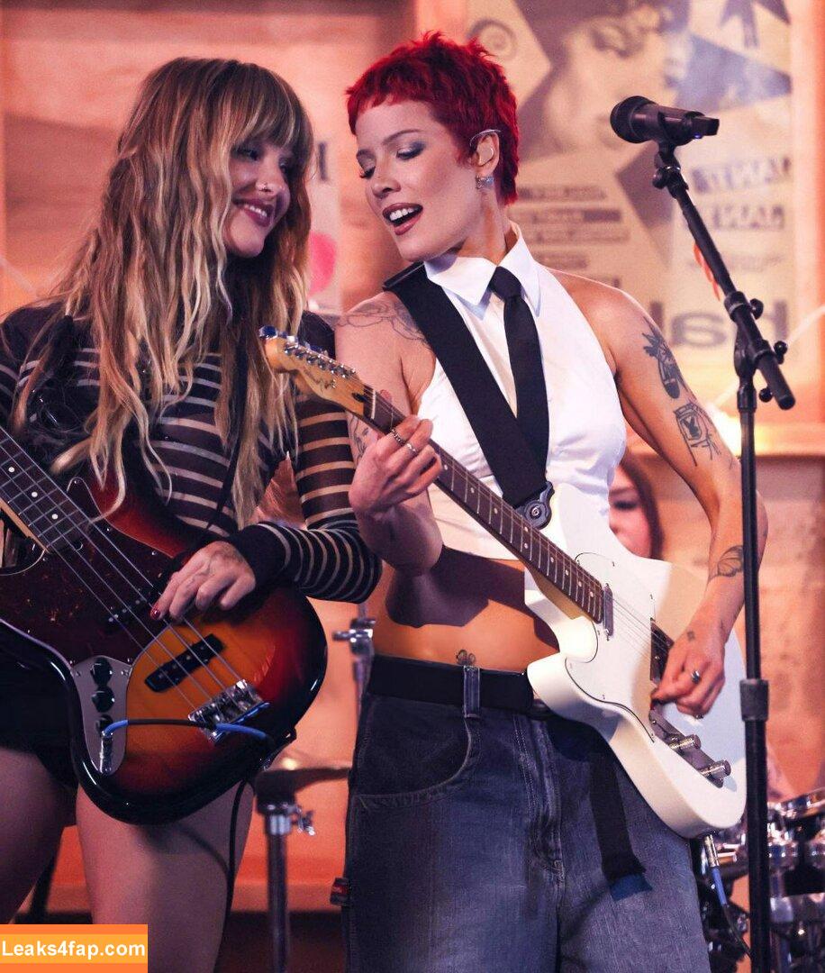 Victoria De Angelis / Maneskin bassist / vicdeangelis слитое фото фото #1148