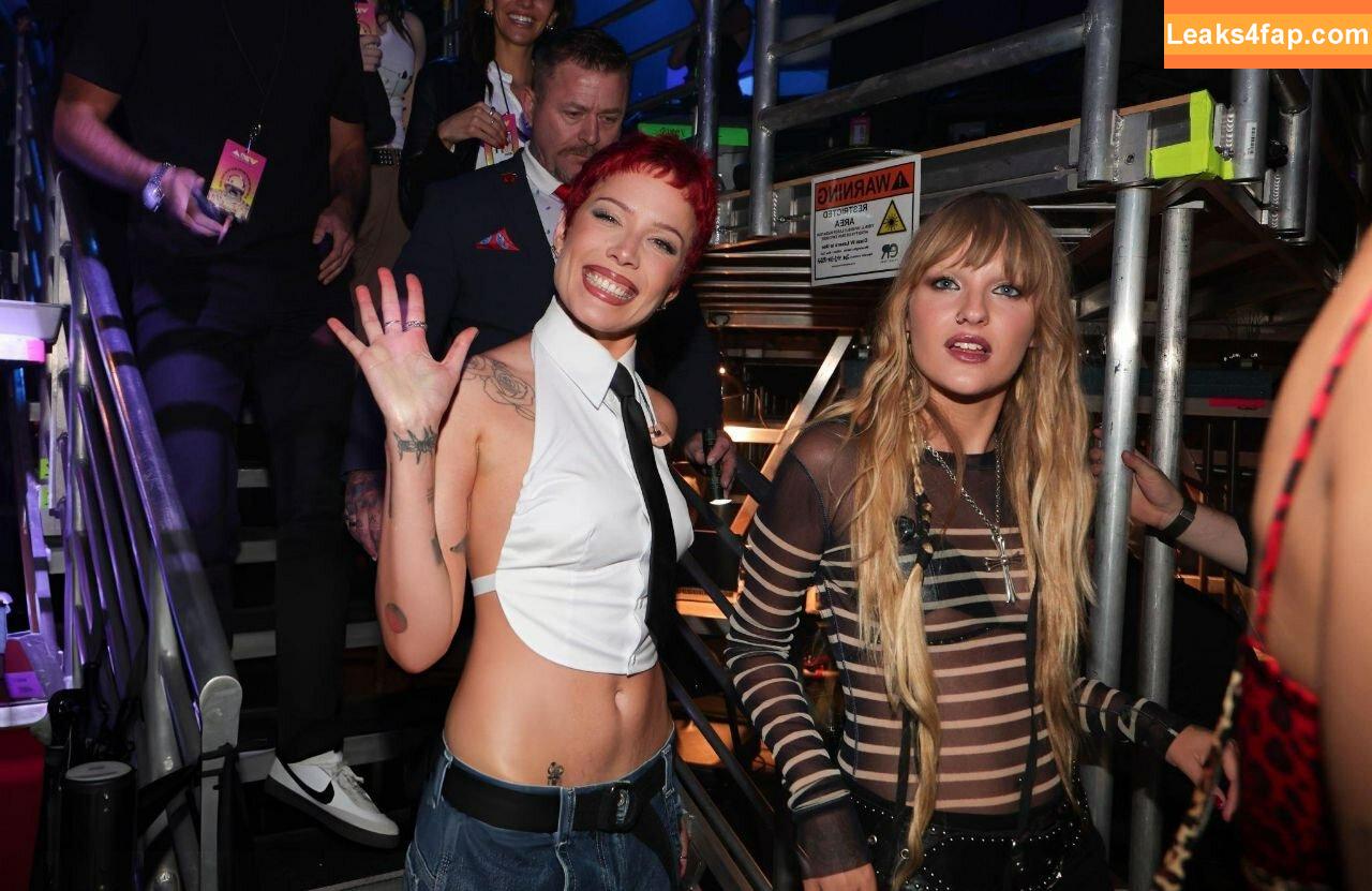 Victoria De Angelis / Maneskin bassist / vicdeangelis слитое фото фото #1150