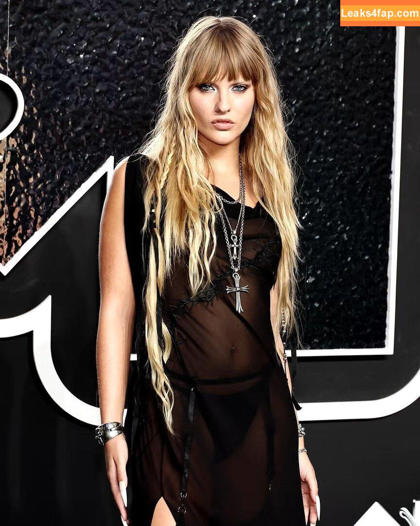 Victoria De Angelis / Maneskin bassist / vicdeangelis слитое фото фото #1157