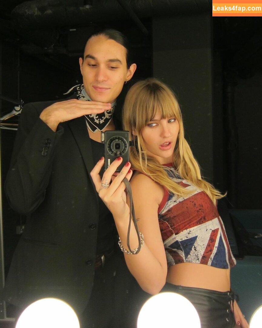 Victoria De Angelis / Maneskin bassist / vicdeangelis слитое фото фото #1185