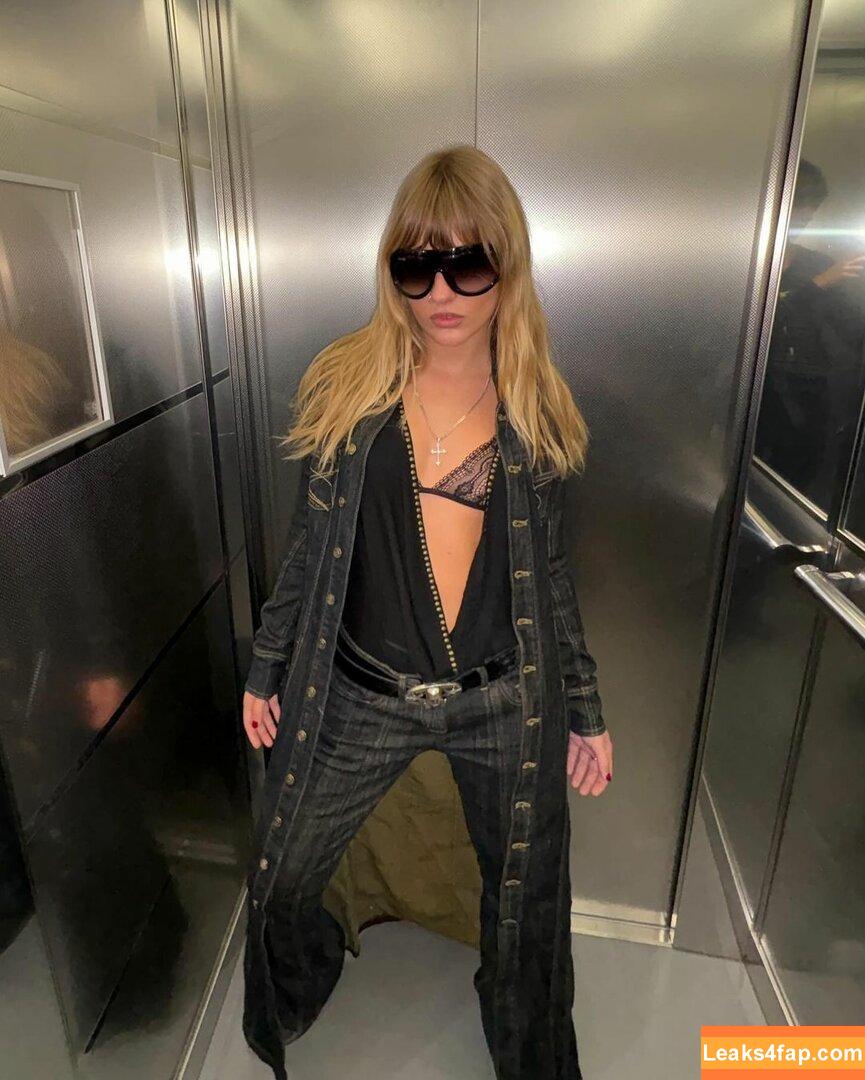 Victoria De Angelis / Maneskin bassist / vicdeangelis слитое фото фото #1190