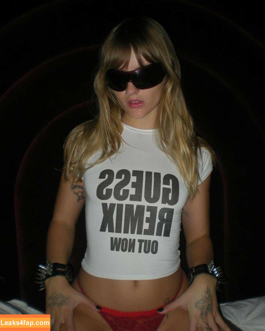 Victoria De Angelis / Maneskin bassist / vicdeangelis слитое фото фото #1251