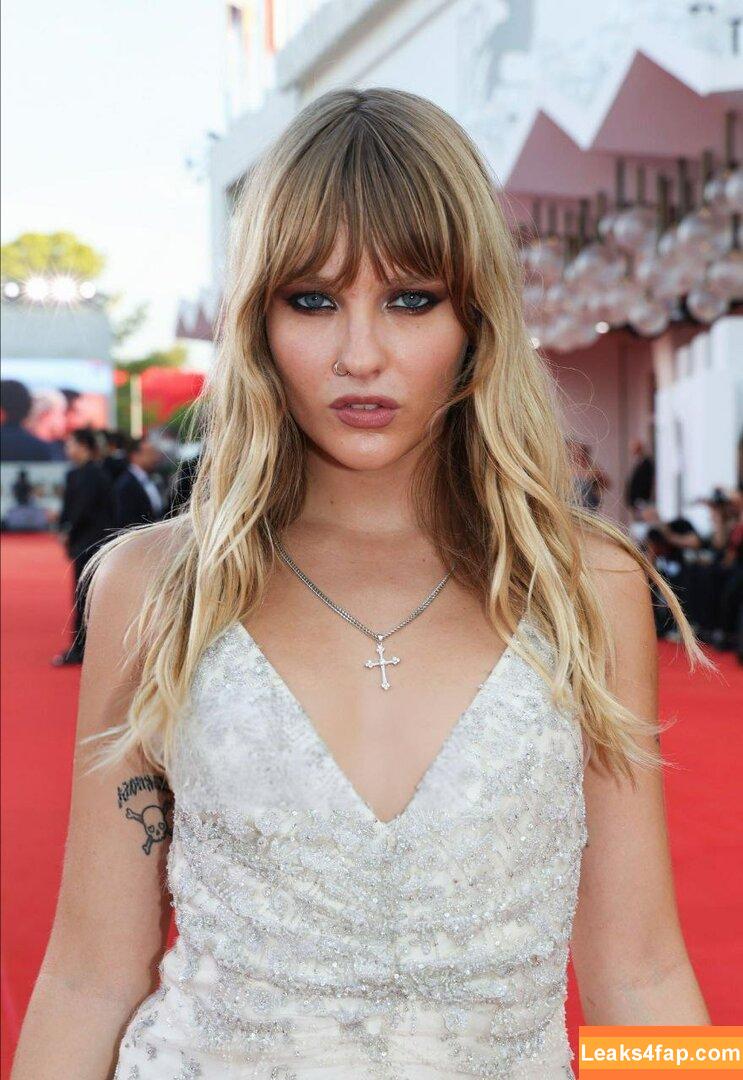 Victoria De Angelis / Maneskin bassist / vicdeangelis leaked photo photo #1278