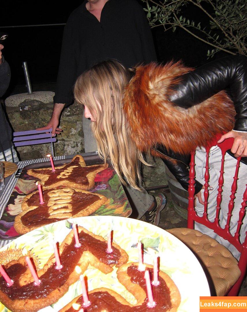 Victoria De Angelis / Maneskin bassist / vicdeangelis слитое фото фото #1580