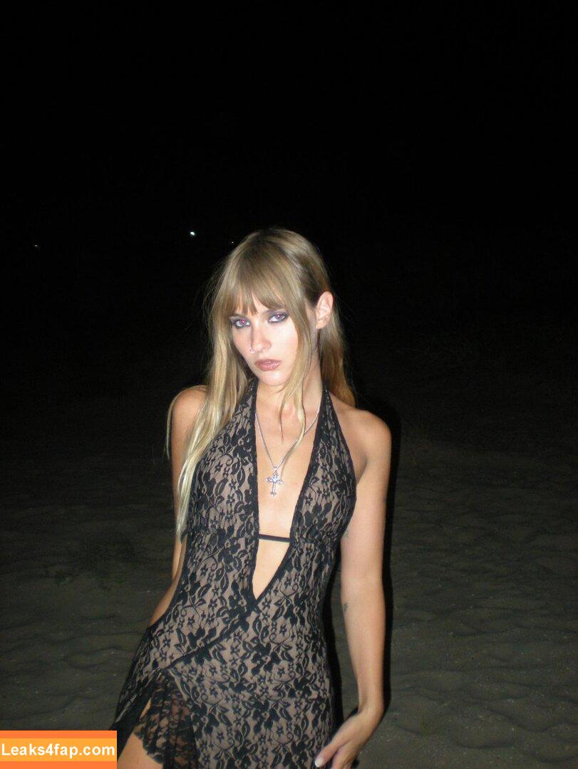 Victoria De Angelis / Maneskin bassist / vicdeangelis leaked photo photo #1618