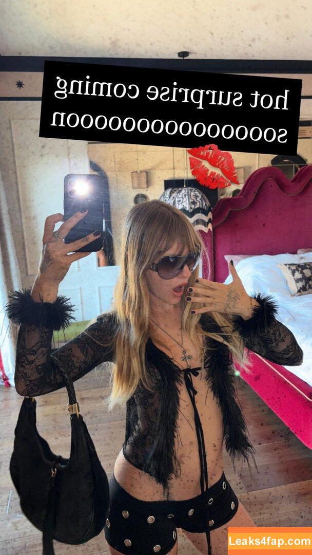 Victoria De Angelis / Maneskin bassist / vicdeangelis слитое фото фото #1630