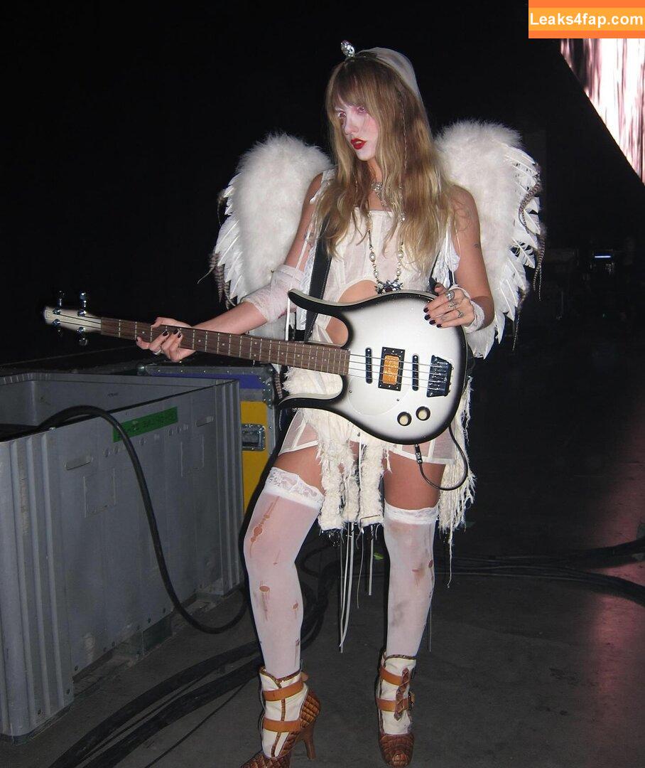 Victoria De Angelis / Maneskin bassist / vicdeangelis слитое фото фото #1638