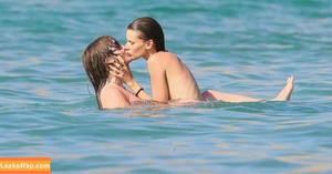 Victoria De Angelis фото #1014