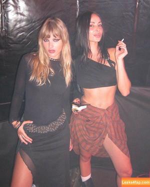 Victoria De Angelis фото #1092