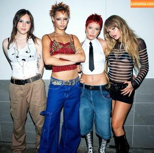 Victoria De Angelis фото #1135