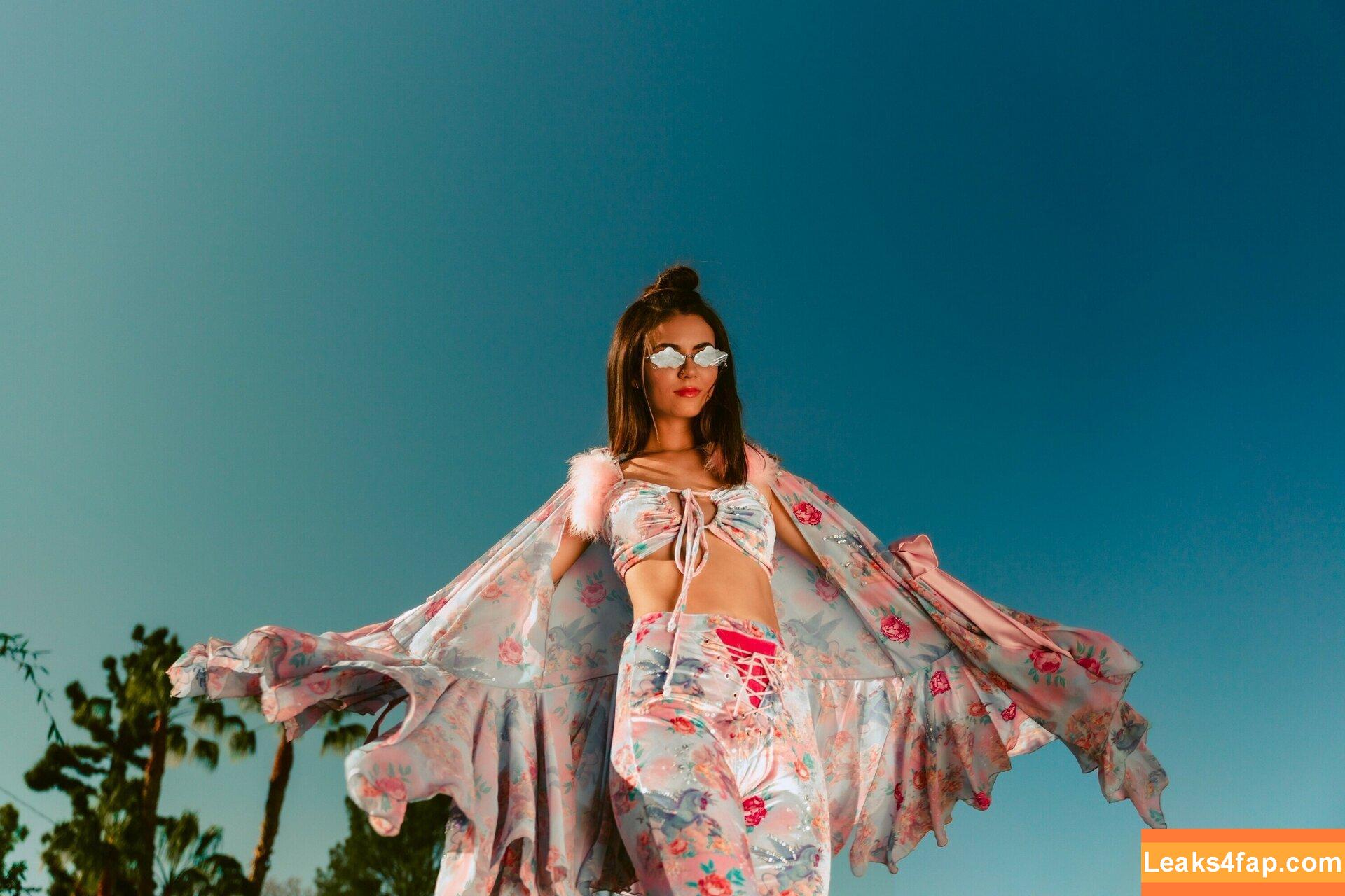 Victoria Justice / victoriajustice leaked photo photo #0197