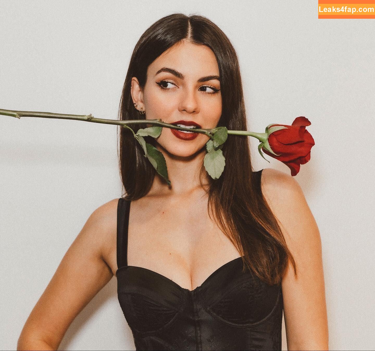 Victoria Justice / victoriajustice leaked photo photo #0367