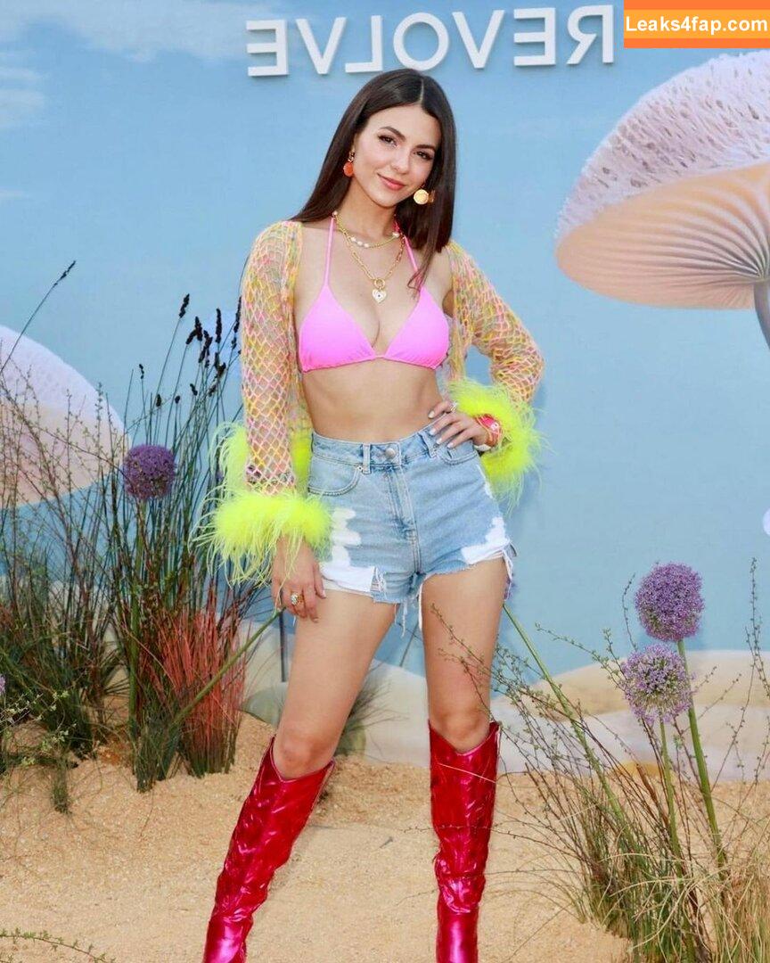 Victoria Justice / victoriajustice leaked photo photo #0465