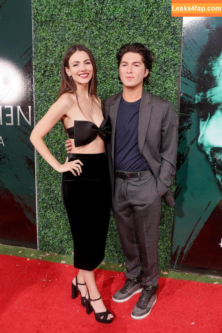 Victoria Justice / victoriajustice leaked photo photo #0472