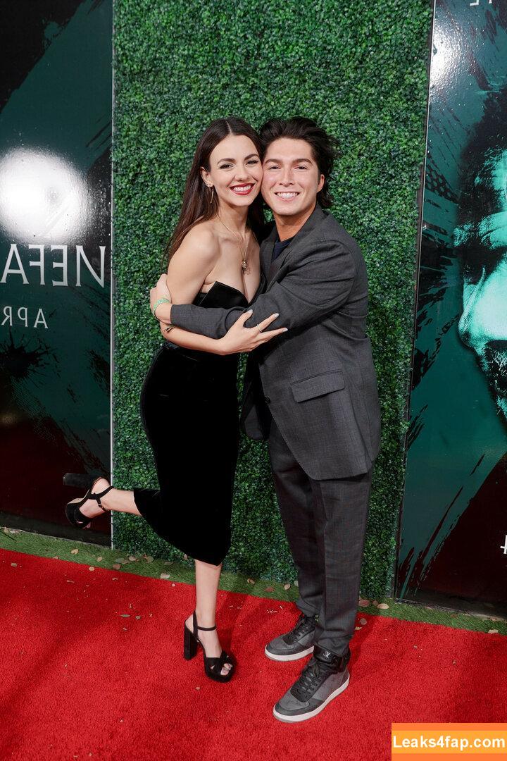 Victoria Justice / victoriajustice leaked photo photo #0499