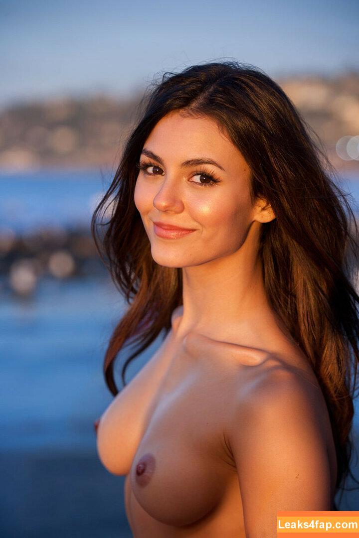 Victoria Justice / victoriajustice leaked photo photo #0777