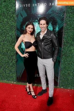 Victoria Justice photo #0495