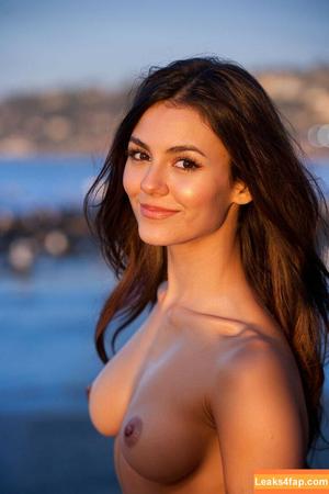 Victoria Justice photo #0777