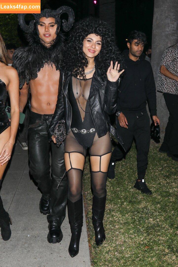 Victoria Justice / victoriajustice leaked photo photo #1146