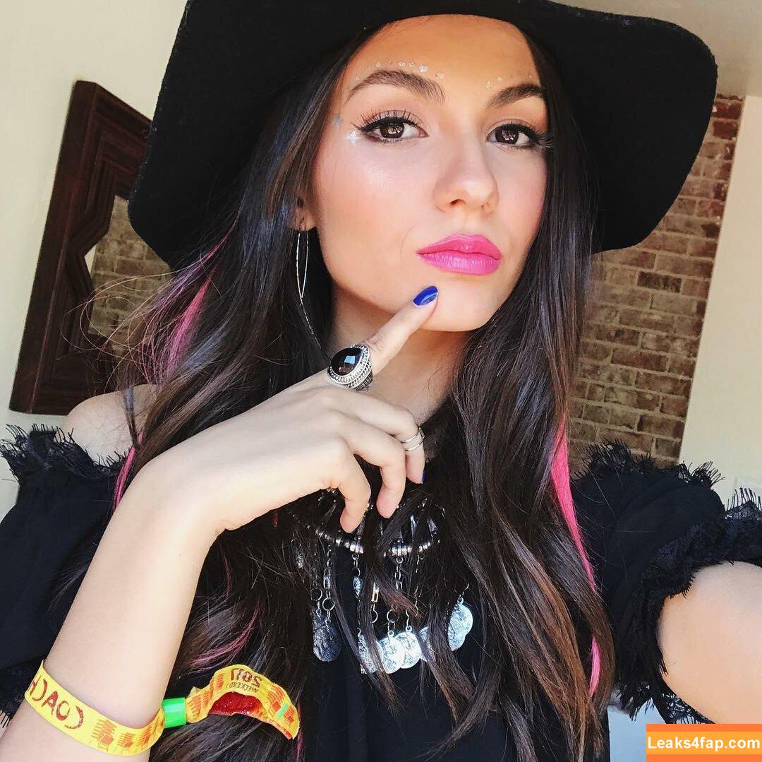 Victoria Justice / victoriajustice leaked photo photo #1372
