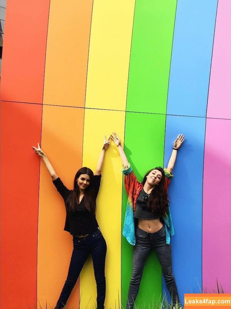 Victoria Justice / victoriajustice leaked photo photo #1397