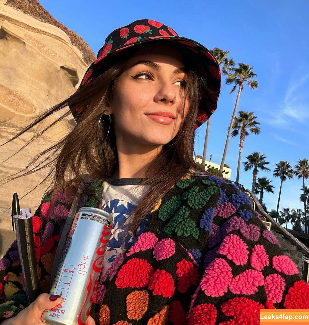 Victoria Justice / victoriajustice leaked photo photo #1452