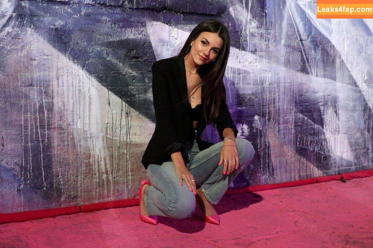 Victoria Justice / victoriajustice leaked photo photo #1931