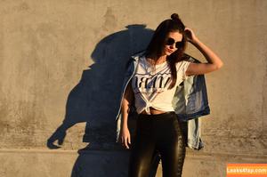 Victoria Justice photo #1404