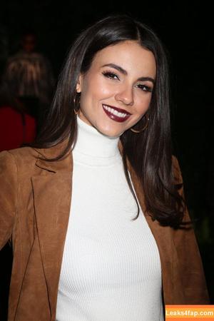 Victoria Justice photo #1833