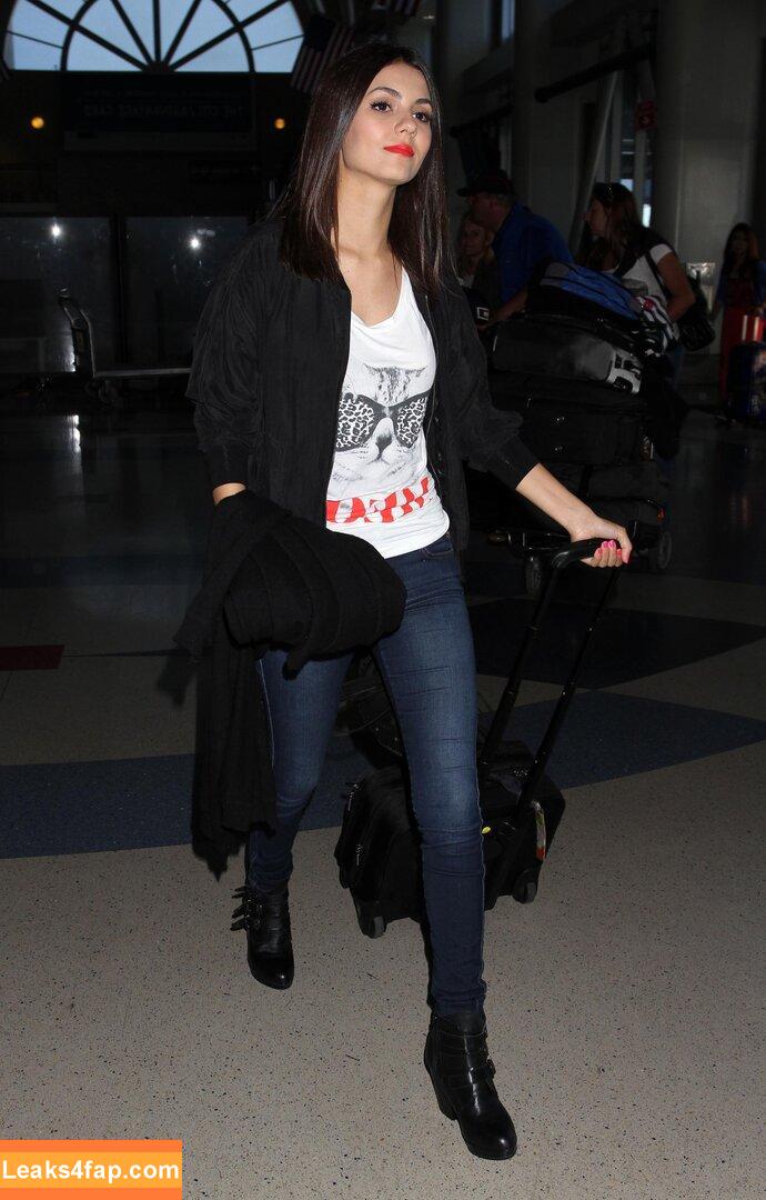 Victoria Justice / victoriajustice leaked photo photo #2141
