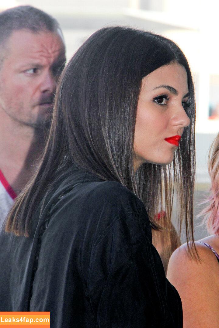 Victoria Justice / victoriajustice leaked photo photo #2152