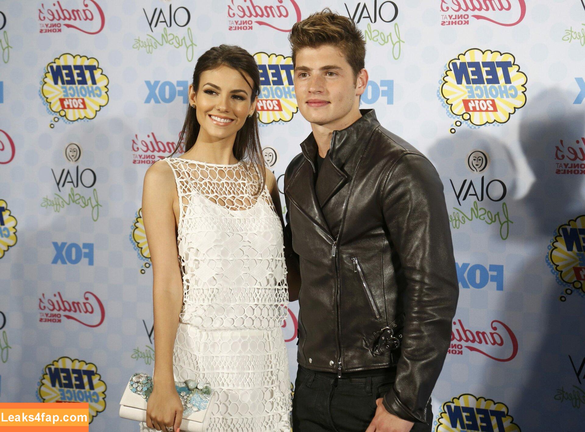 Victoria Justice / victoriajustice leaked photo photo #2182