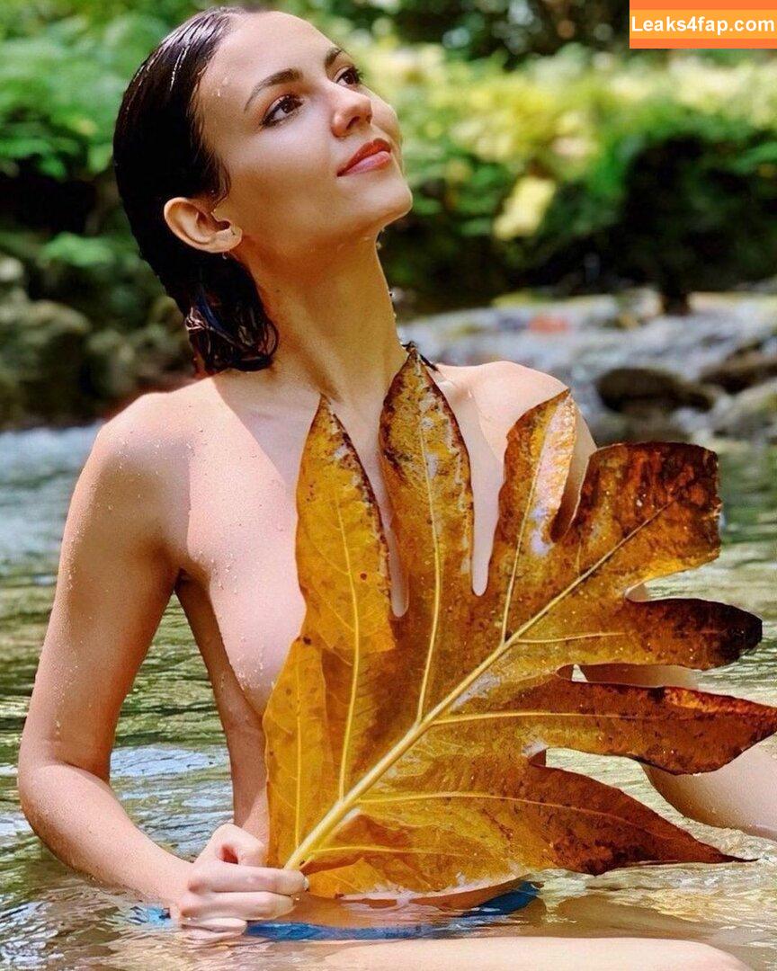 Victoria Justice / victoriajustice leaked photo photo #2202