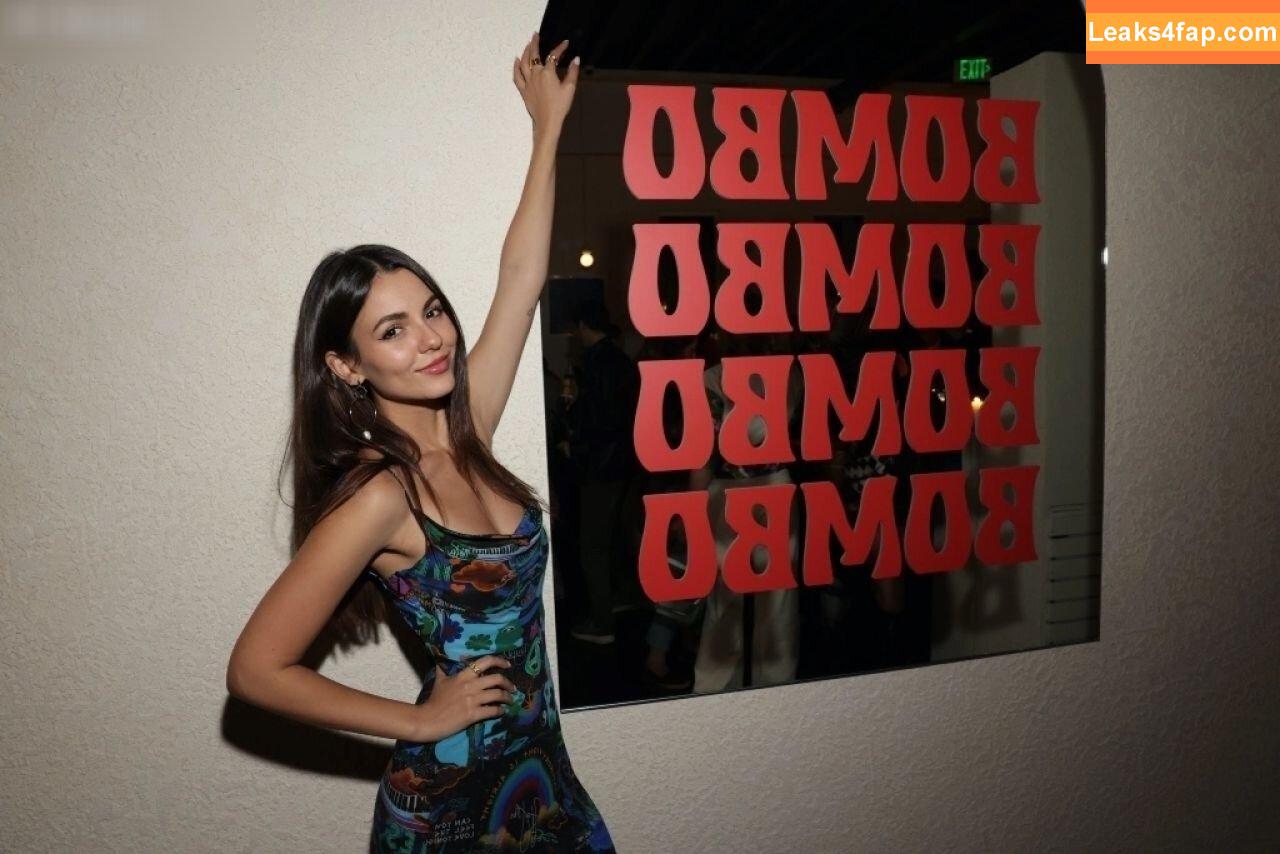Victoria Justice / victoriajustice leaked photo photo #2373