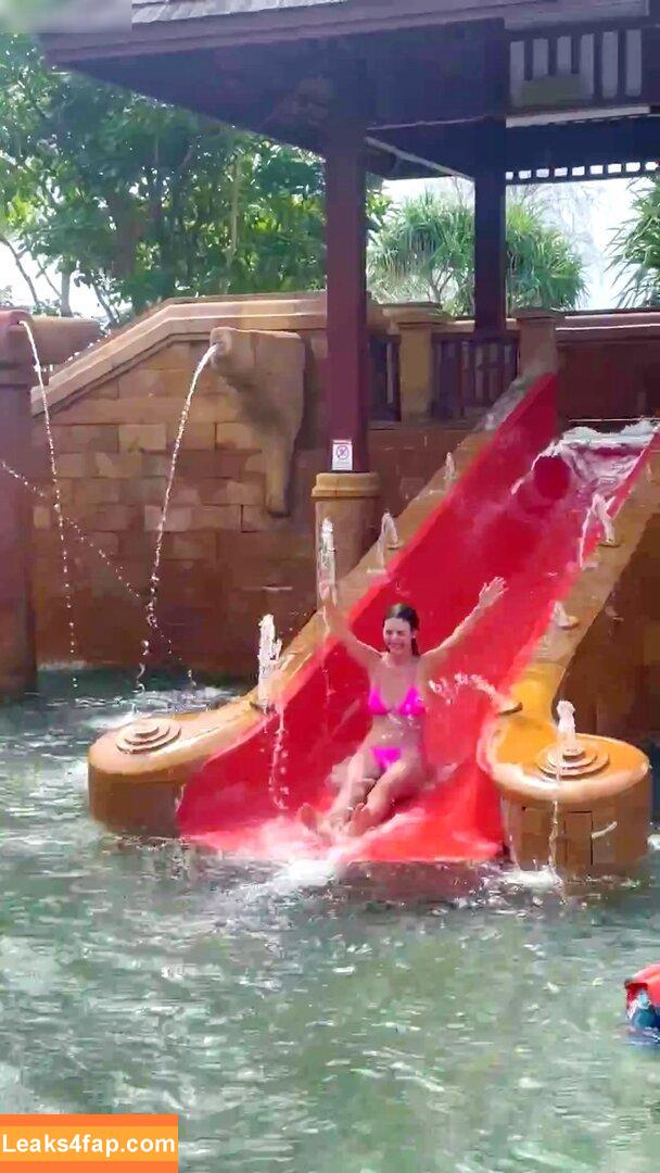 Victoria Justice / victoriajustice leaked photo photo #2375