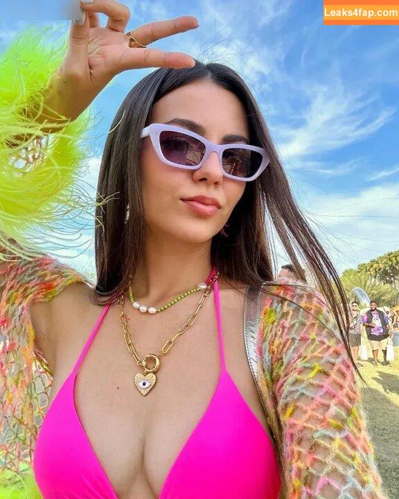Victoria Justice / victoriajustice leaked photo photo #2433