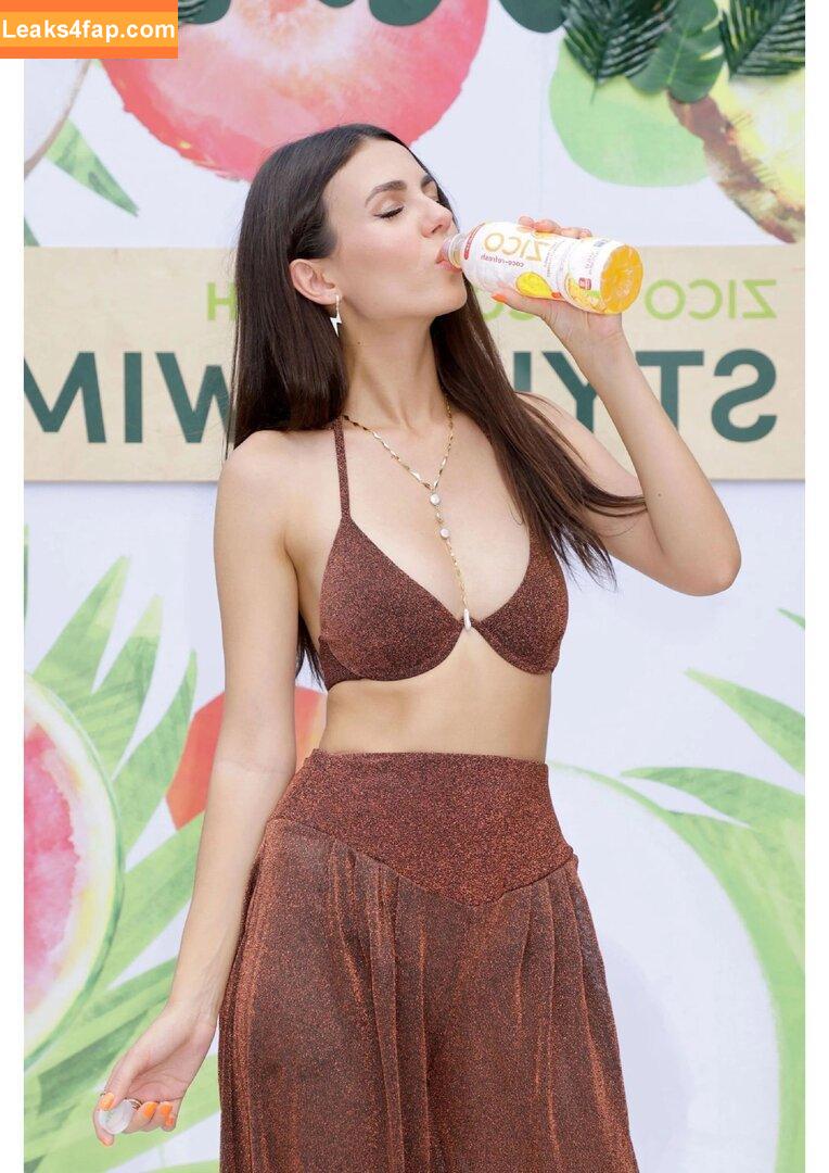 Victoria Justice / victoriajustice leaked photo photo #2490