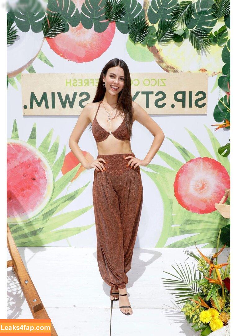 Victoria Justice / victoriajustice leaked photo photo #2491