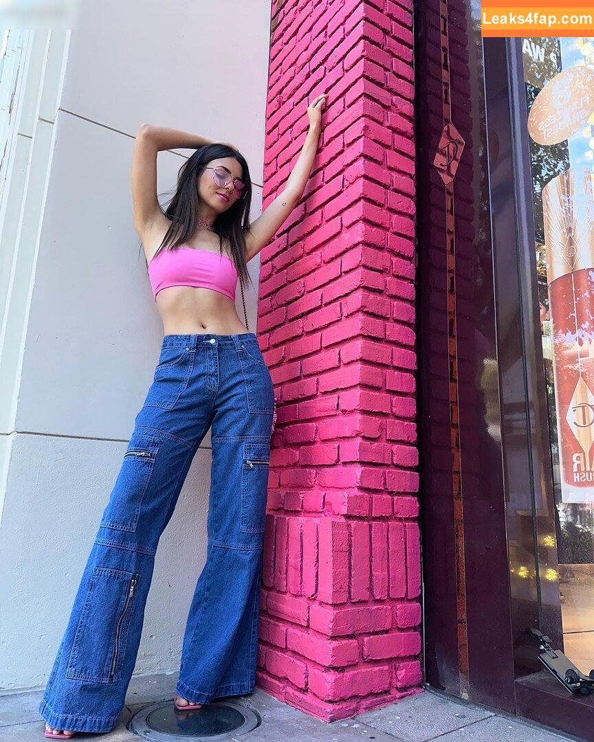 Victoria Justice / victoriajustice leaked photo photo #2539