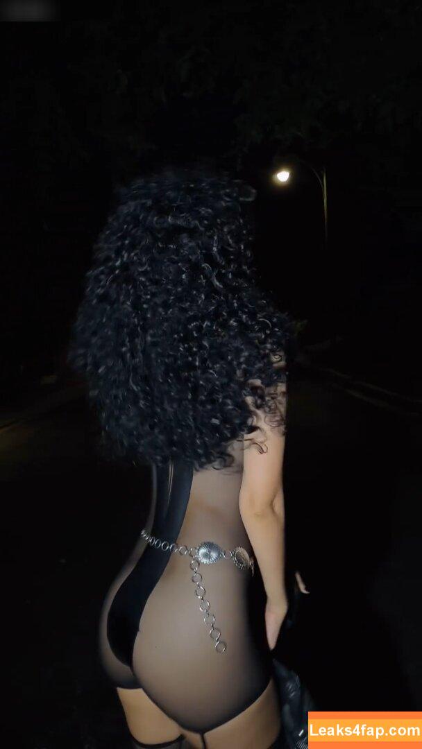 Victoria Justice / victoriajustice leaked photo photo #2607