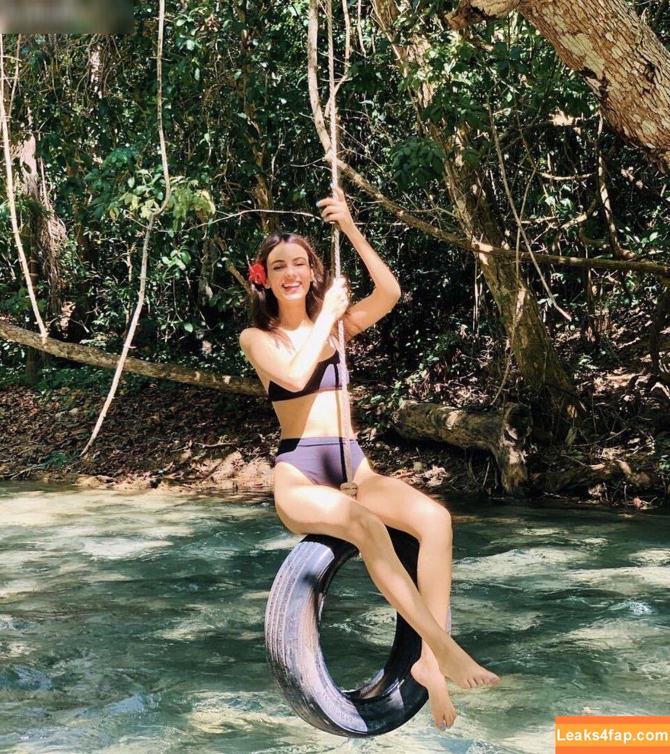 Victoria Justice / victoriajustice leaked photo photo #2736