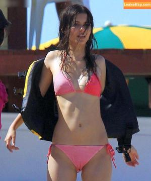 Victoria Justice photo #2459