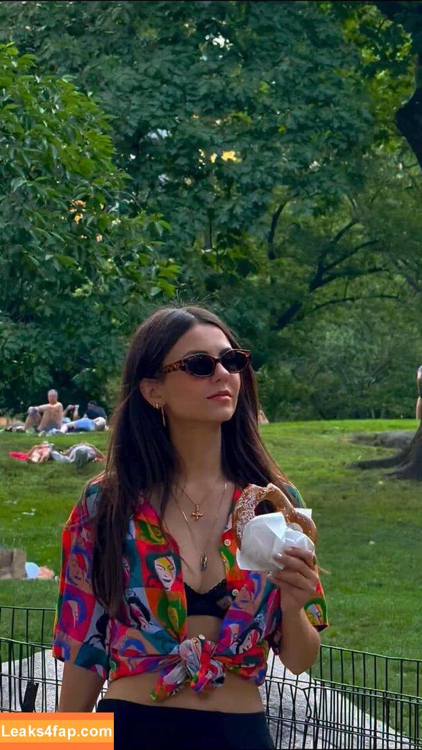 Victoria Justice / victoriajustice leaked photo photo #3167