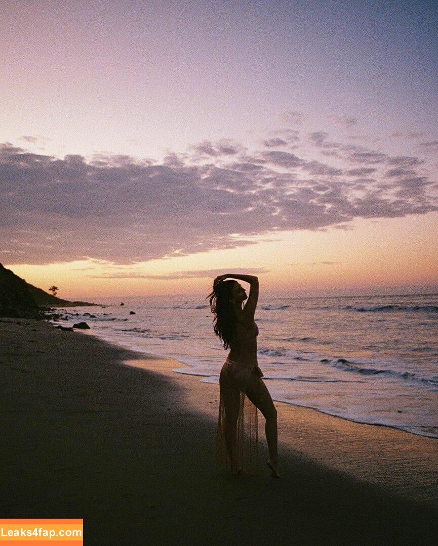 Victoria Justice / victoriajustice leaked photo photo #3237