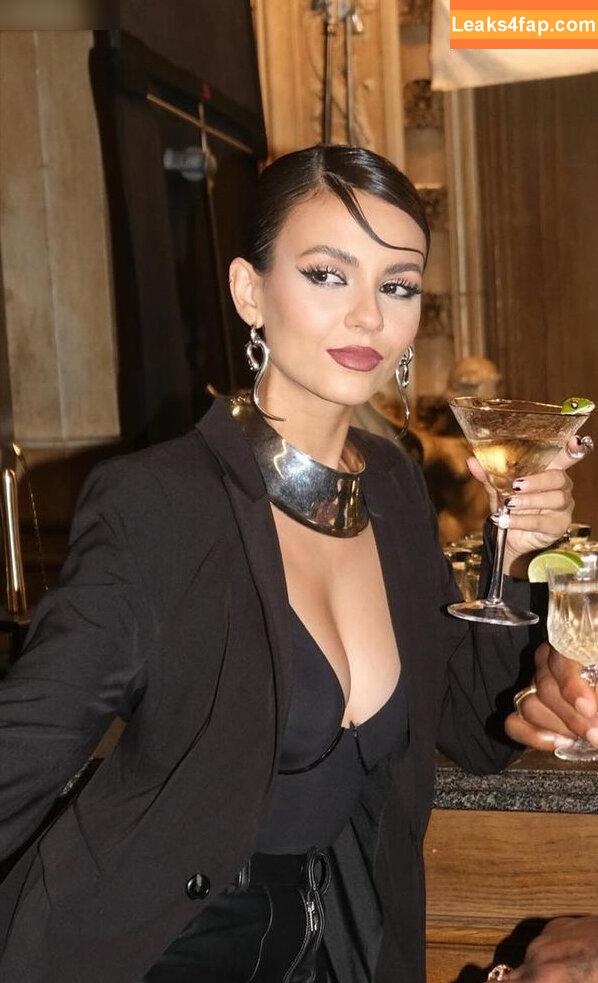 Victoria Justice / victoriajustice leaked photo photo #3358